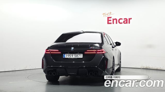 BMW M5 M5 Sedan — пробег 5 656 км — фото 4 из 5