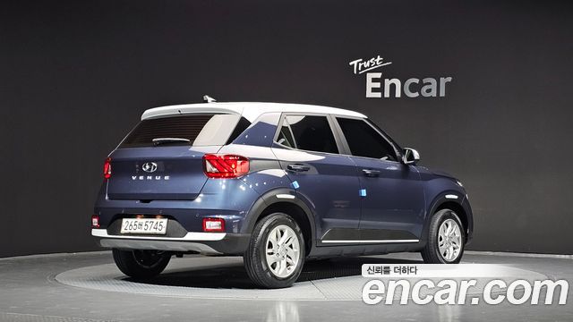 Hyundai Venue из Кореи Encar