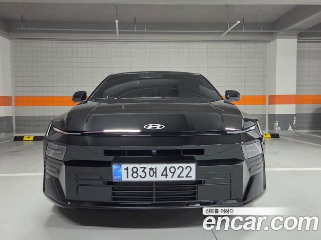 Hyundai AVANTE 2.0 Inspiration — пробег 440 км — фото 3 из 5