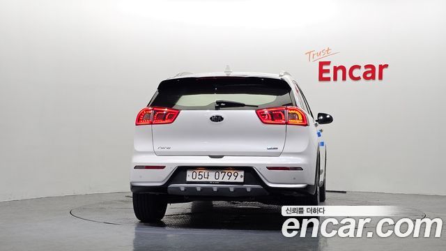 Kia Niro из Кореи Encar