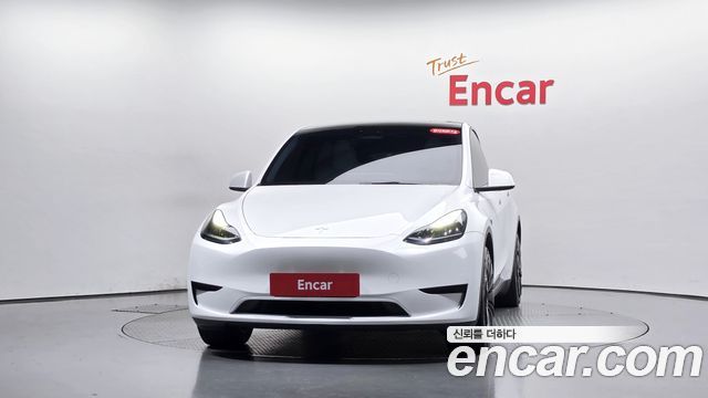 Tesla Model Y RWD — пробег 72 624 км — фото 3 из 5