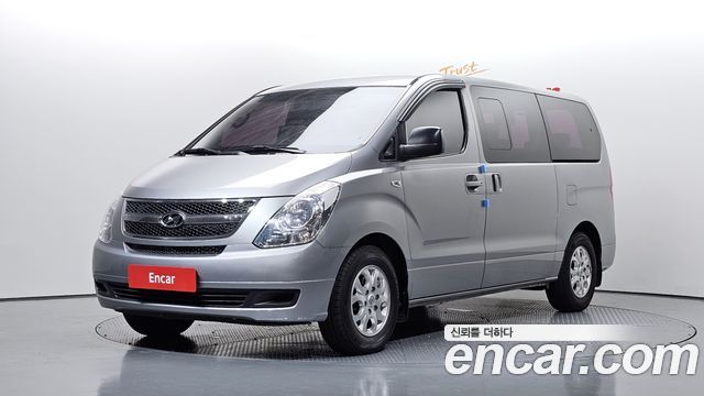 Hyundai Starex 12-Seater Wagon CVX Deluxe — пробег 113 716 км — фото 1 из 5