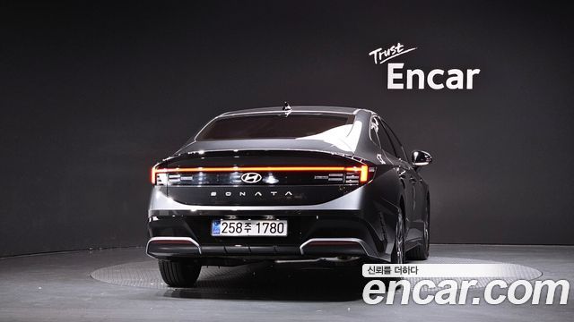 Hyundai Sonata Premium — пробег 16 058 км — фото 4 из 5