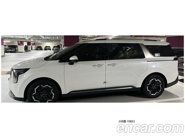 Kia Carnival Gasoline 9-Seater Noblesse — пробег 31 175 км — фото 2 из 5