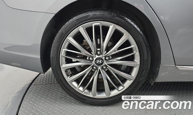 Hyundai Grandeur из Кореи Encar
