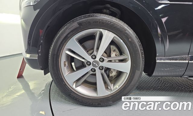 Genesis GV80 из Кореи Encar