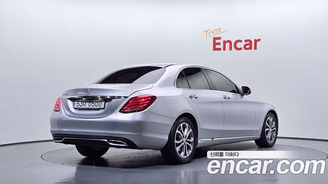 Mercedes-Benz C-Class из Кореи Encar