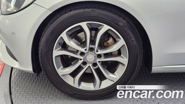 Mercedes-Benz C-Class из Кореи Encar