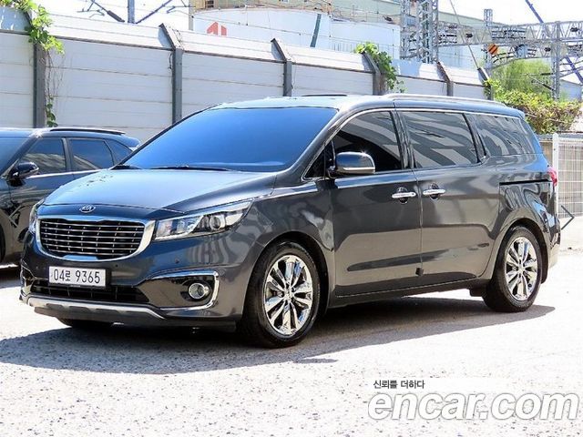 Kia Carnival 7-seater Limousine President — пробег 141 929 км — фото 2 из 5