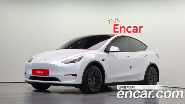 Tesla Model Y Long Range AWD — пробег 109 444 км — фото 1 из 5