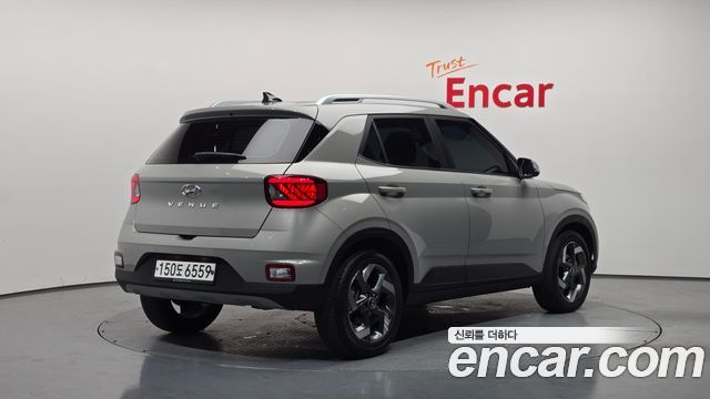 Hyundai Venue из Кореи Encar