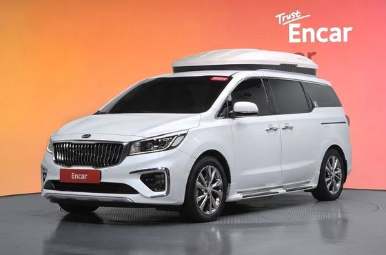 Kia Carnival 9-Seater Prstige — пробег 104 582 км — фото 1 из 5