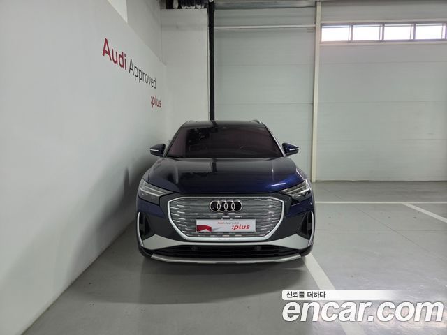 Audi Q4 e-tron 45 Premium — пробег 7 500 км — фото 3 из 5