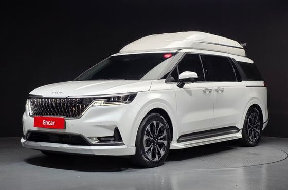 Kia Carnival Gasoline 7-Seater Signature — пробег 51 200 км — фото 1 из 5