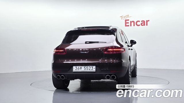 Porsche Macan из Кореи Encar