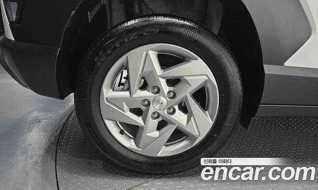 Hyundai Kona из Кореи Encar