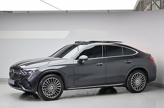 Mercedes-Benz GLC-Class GLC300 4MATIC Coupe — пробег 16 992 км — фото 2 из 5