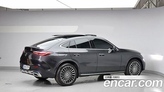 Mercedes-Benz GLC-Class GLC300 4MATIC Coupe — пробег 16 992 км — фото 4 из 5