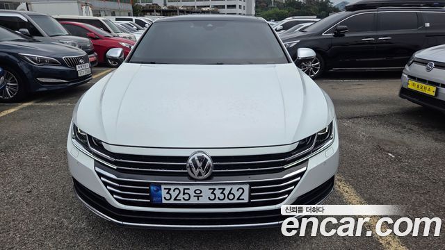 Volkswagen Arteon 2.0 TDI Premium — пробег 99 730 км — фото 1 из 5