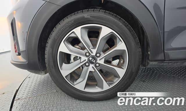 Kia Stonic Diesel 1.6 Trendy — пробег 62 829 км — фото 5 из 5