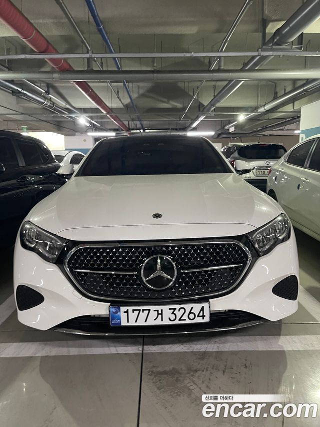 Mercedes-Benz E-Class E200 Avantgarde — пробег 16 000 км — фото 3 из 5