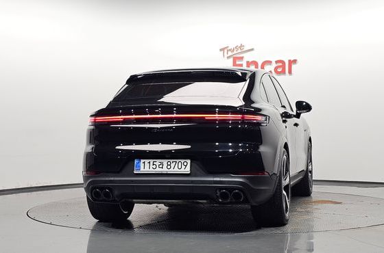 Porsche Cayenne 3.0 E-Hybrid Coupe — пробег 31 826 км — фото 4 из 5