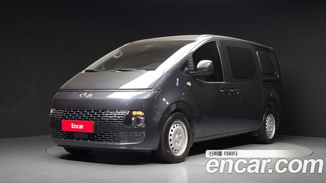 Hyundai Staria Cargo 5-Seater Smart — пробег 187 444 км — фото 1 из 5