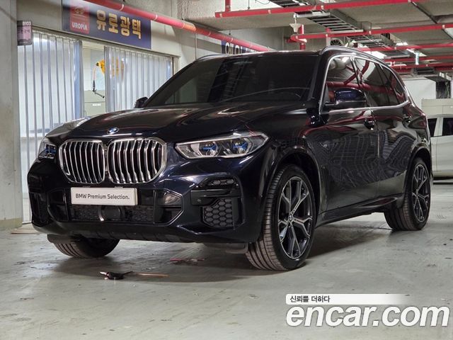 BMW X5 xDrive 30d M Sport — пробег 60 420 км — фото 1 из 5