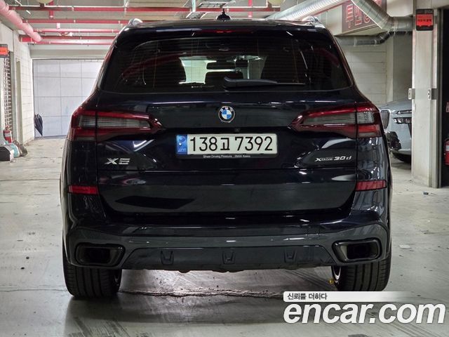 BMW X5 xDrive 30d M Sport — пробег 60 420 км — фото 4 из 5