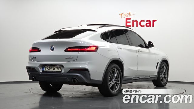 BMW X4 xDrive20i M Sport X — пробег 107 435 км — фото 2 из 5