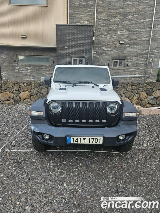 Jeep Wrangler 2.0 Sport 4Door Willys Edition — пробег 45 064 км — фото 3 из 5