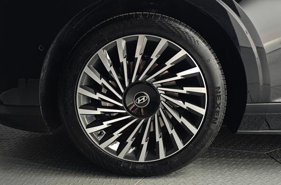 Hyundai Grandeur 2,5 Gasoline 2WD Honors — пробег 10 314 км — фото 5 из 5