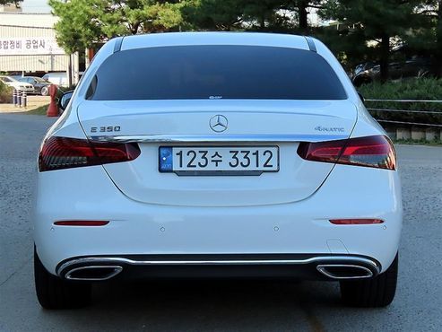 Mercedes-Benz E-Class E350 4MATIC Avantgarde — пробег 20 836 км — фото 4 из 5
