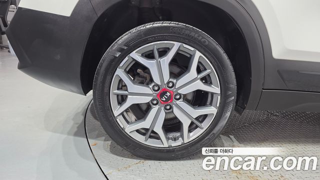 Kia Seltos из Кореи Encar