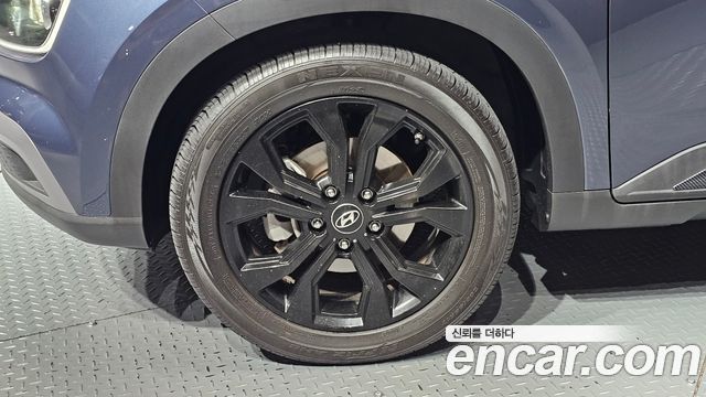 Hyundai Venue из Кореи Encar
