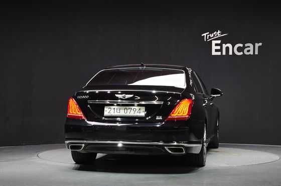 Genesis EQ900 3.8 GDI AWD Premium Luxury — пробег 301 523 км — фото 4 из 5