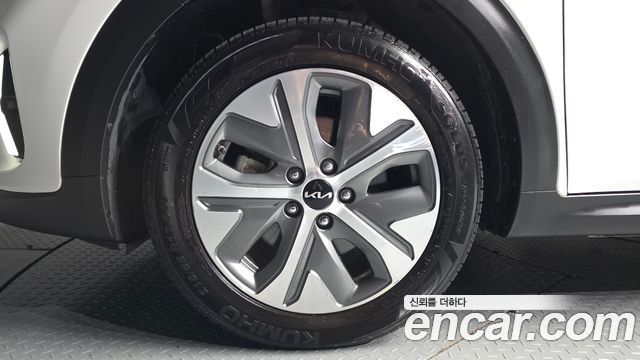 Kia Niro из Кореи Encar