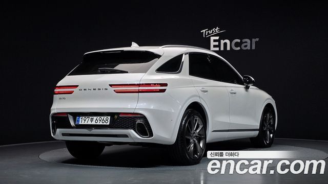 Genesis GV70 из Кореи Encar