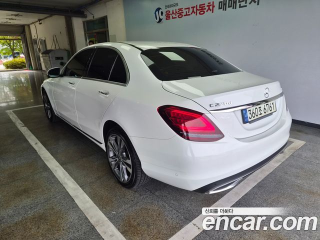 Mercedes-Benz C-Class из Кореи Encar