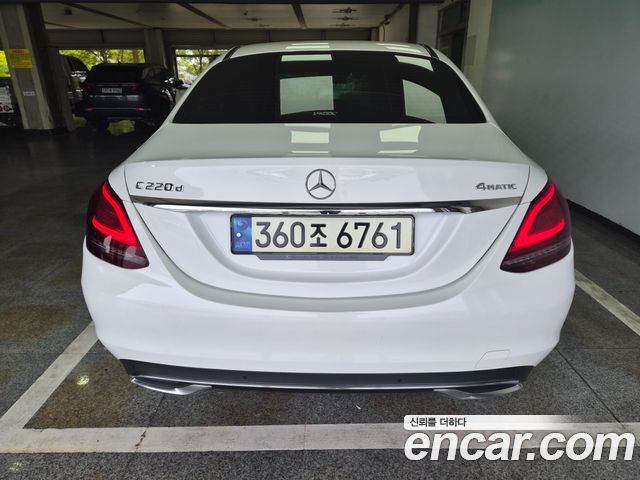 Mercedes-Benz C-Class из Кореи Encar