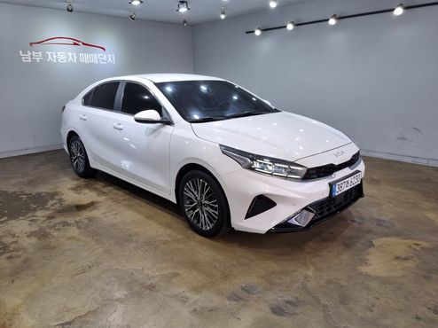 Kia K3 1.6 signature — пробег 45 000 км — фото 1 из 5