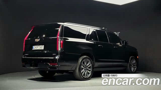 Cadillac Escalade 6.2 ESV ESV Sports Platinum — пробег 27 218 км — фото 2 из 5