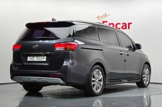 Kia Carnival 9-Seater Noblesse Special — пробег 153 342 км — фото 2 из 5