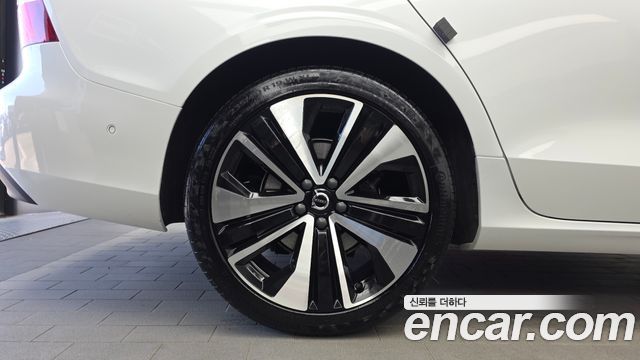 Volvo S60 из Кореи Encar