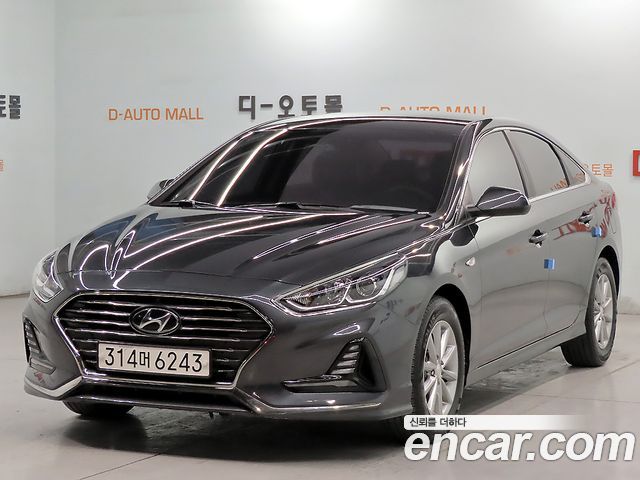 Hyundai Sonata 2.0 Style — пробег 49 145 км — фото 1 из 5