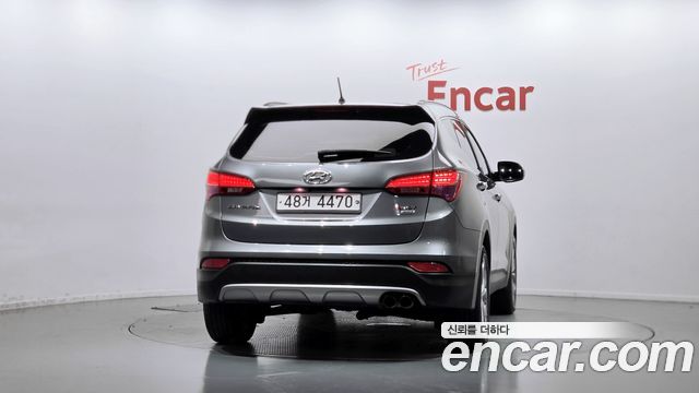 Hyundai Santafe Diesel(e-VGT) 2.0 4WD Exclusive — пробег 157 541 км — фото 4 из 5