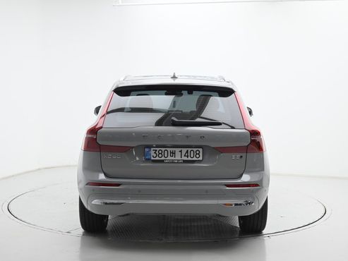 Volvo XC60 B5 Ultra Bright Air Sus — пробег 106 км — фото 4 из 5