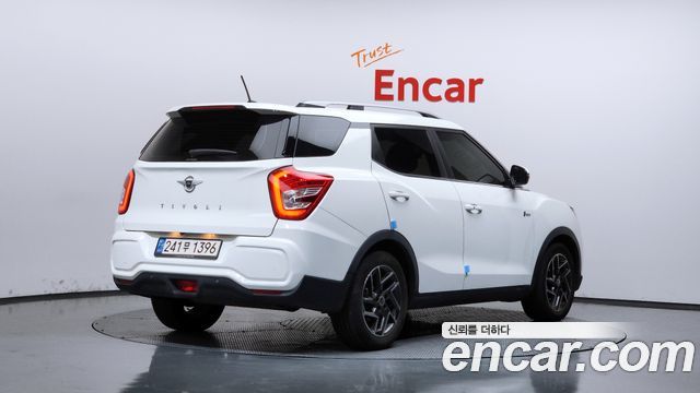 Ssangyong TIBOLI из Кореи Encar