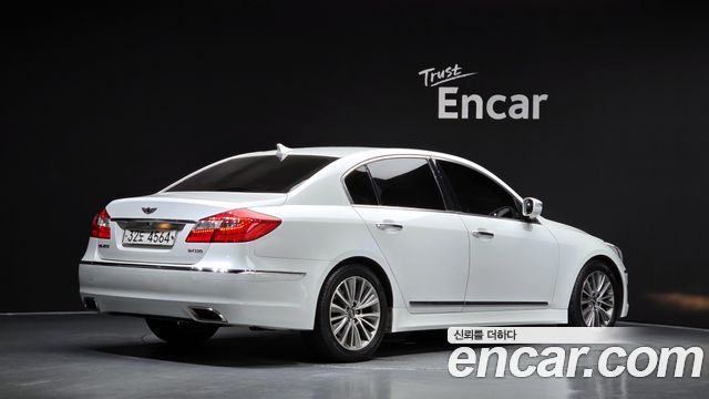 Hyundai Genesis из Кореи Encar
