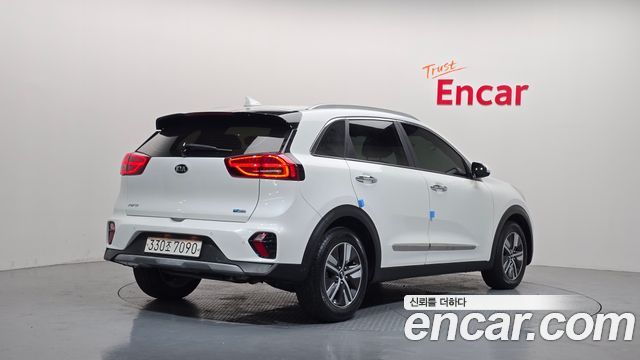 Kia Niro из Кореи Encar